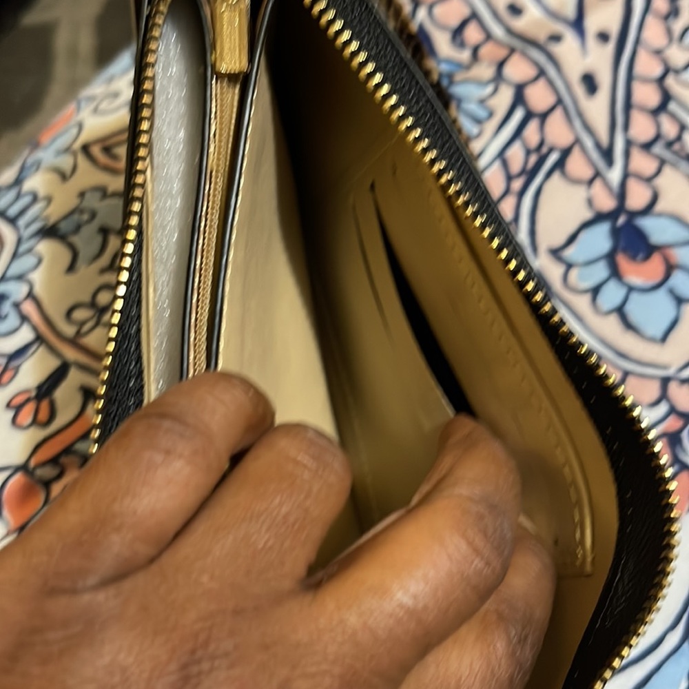 Wallet - Picture 5 of 7